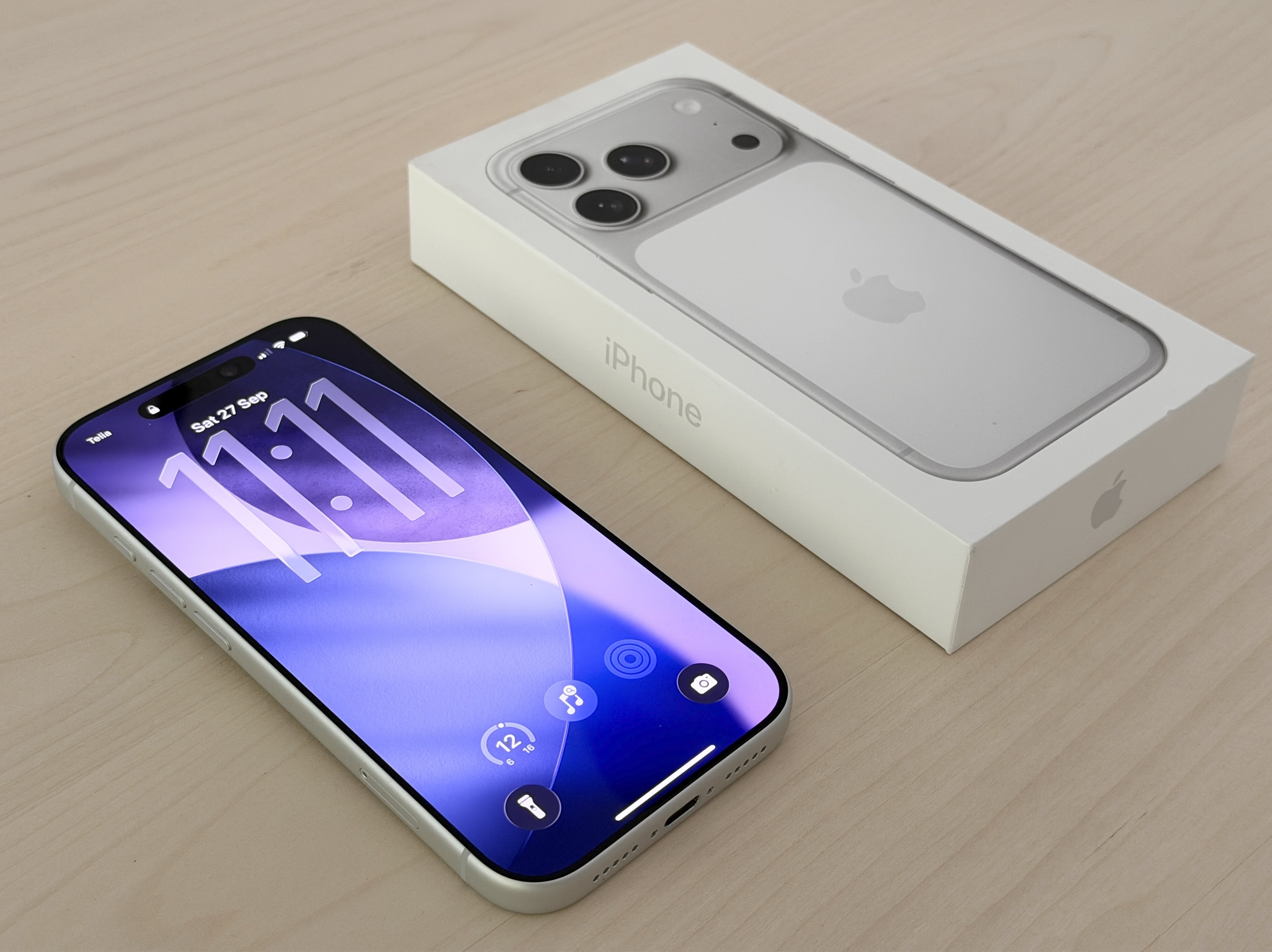 Nya iPhone 17 Pro Silver